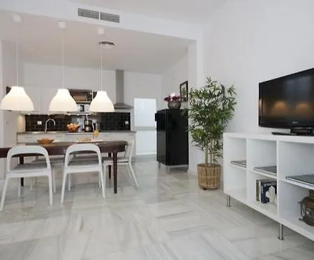 Apartamentos Almirante Hoyos Seville Exterior photo